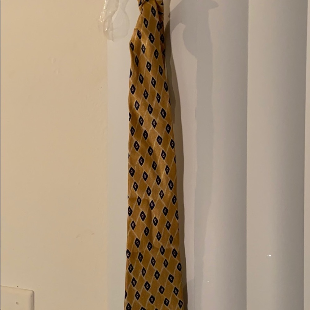 Perry Ellis